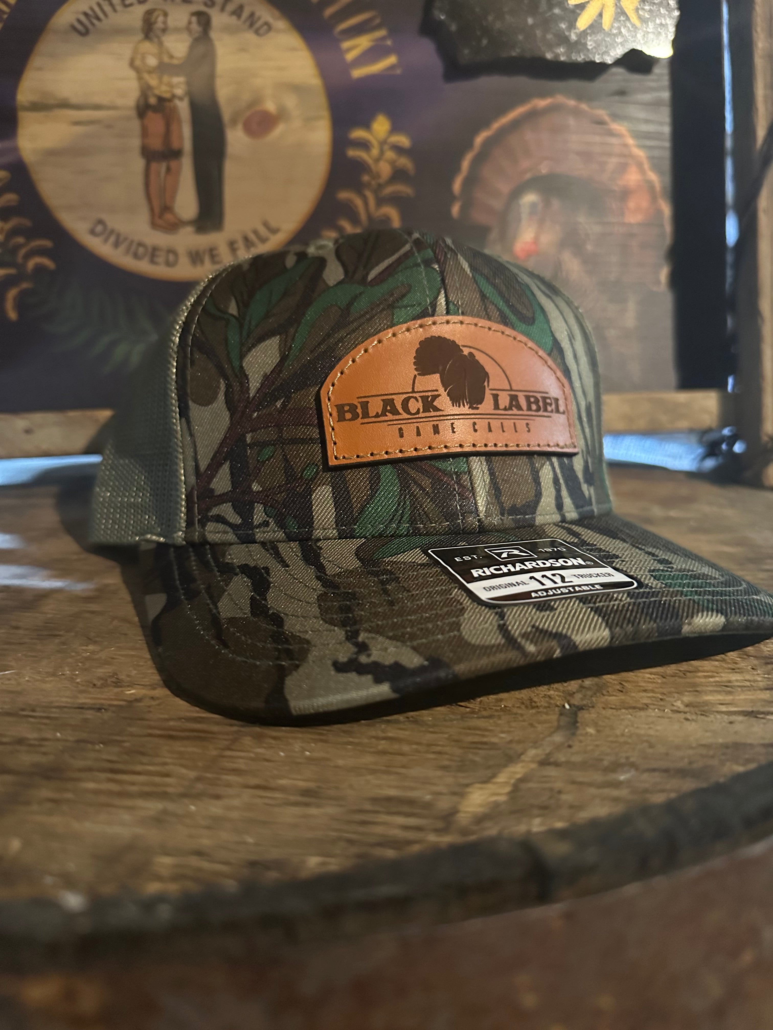 2 Pack Wild Leaf Outdoor Caps - Adjustable Baseball Hats For Hunting, Fishing, Beach